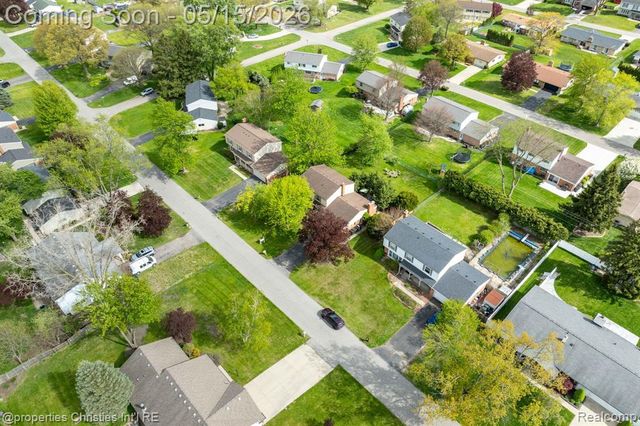 8648 Tamarack Drive, Shelby Twp, MI 48317