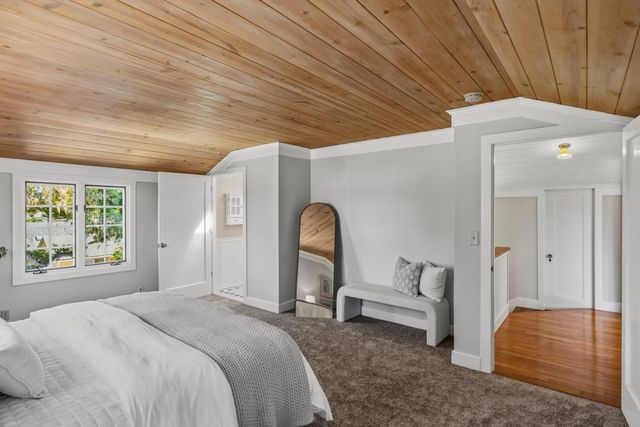 225 17 Mile Drive, Pacific Grove, CA 93950