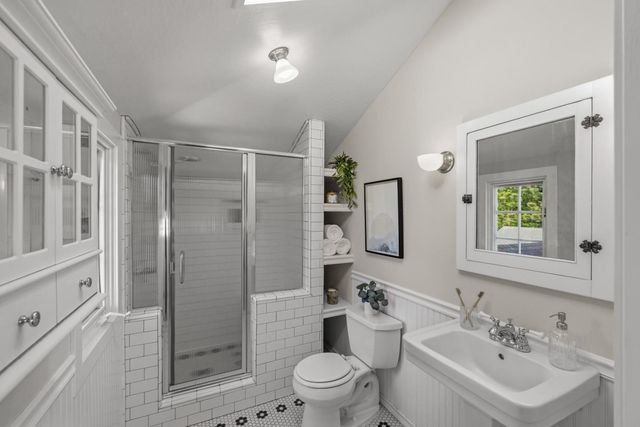 225 17 Mile Drive, Pacific Grove, CA 93950