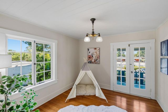 225 17 Mile Drive, Pacific Grove, CA 93950