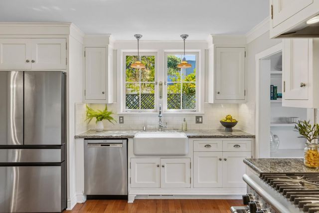 225 17 Mile Drive, Pacific Grove, CA 93950