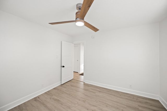 861 Meadow Lane, Lexington, KY 40505