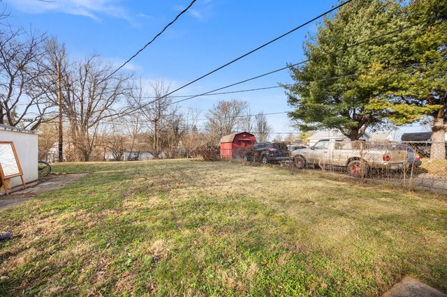 861 Meadow Lane, Lexington, KY 40505