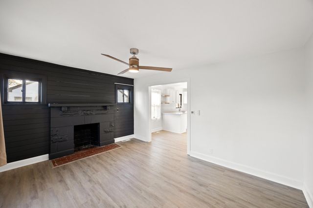 861 Meadow Lane, Lexington, KY 40505