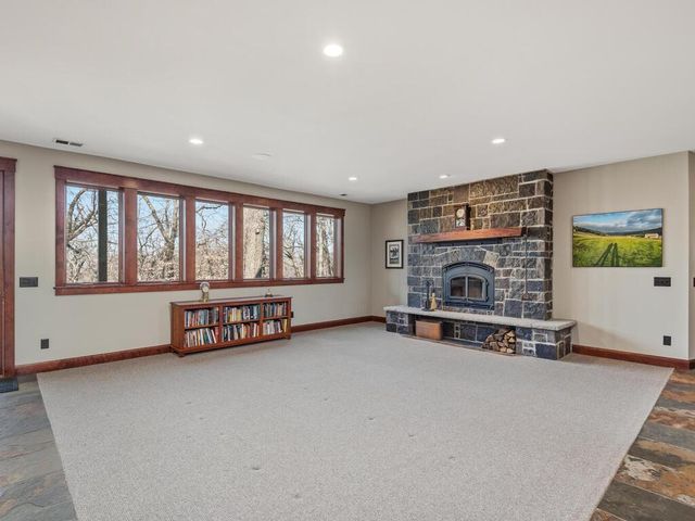 1912 Linner Woods Court, Wayzata, MN 55391