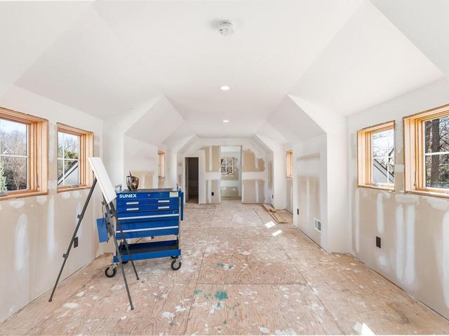 1912 Linner Woods Court, Wayzata, MN 55391