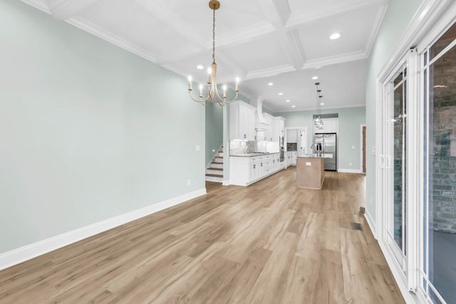 1551 Buck Ridge Ct, Cunningham, TN 37052