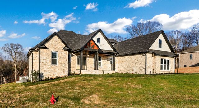 1551 Buck Ridge Ct, Cunningham, TN 37052