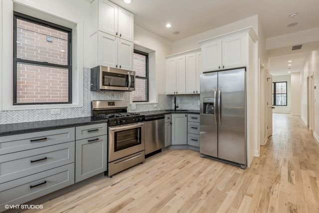 1053 N Damen Avenue, Chicago, IL 60622