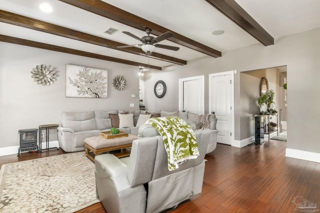 6456 Pansy Dr, Milton, FL 32570