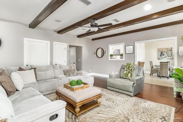 6456 Pansy Dr, Milton, FL 32570