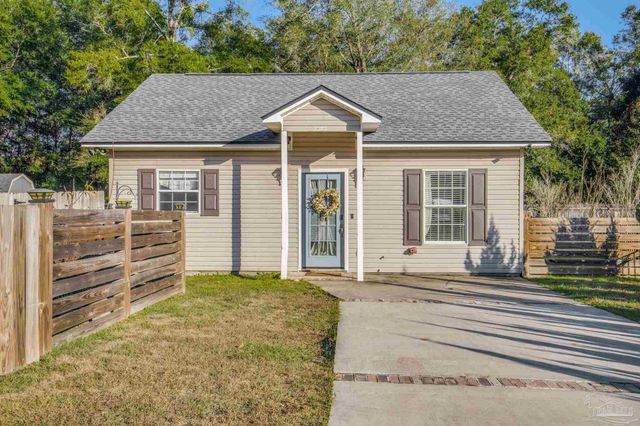 6456 Pansy Dr, Milton, FL 32570