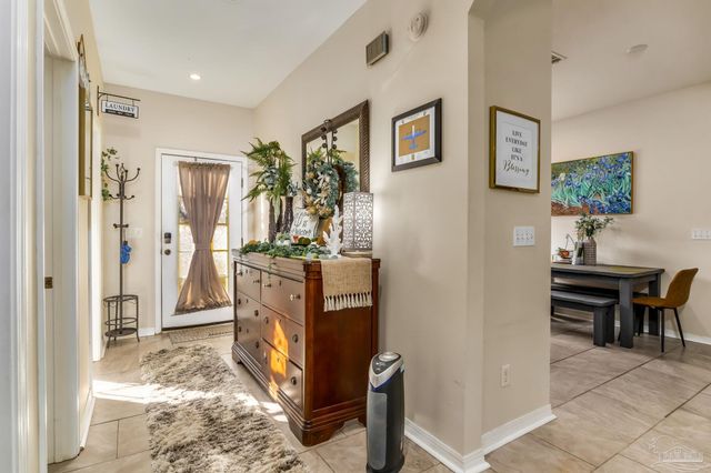 6456 Pansy Dr, Milton, FL 32570