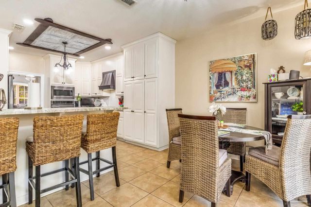 6456 Pansy Dr, Milton, FL 32570