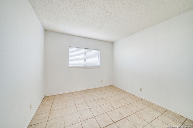 7443 LONGING TRL, San Antonio, TX 78244