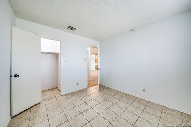 7443 LONGING TRL, San Antonio, TX 78244