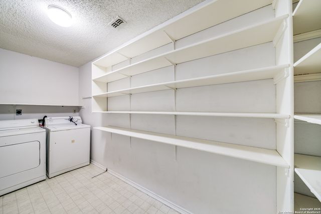 7443 LONGING TRL, San Antonio, TX 78244