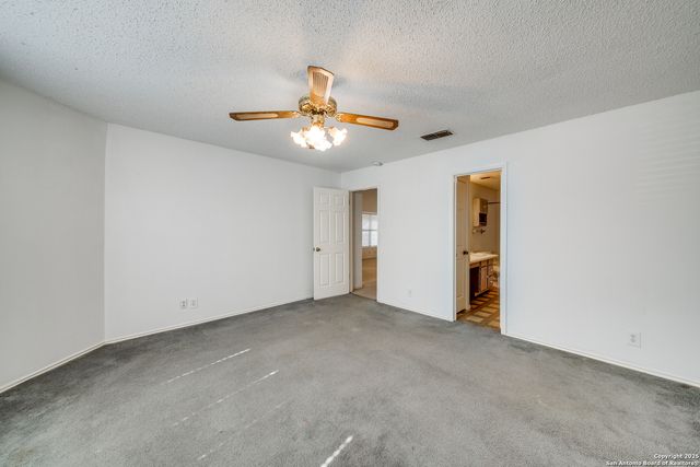 7443 LONGING TRL, San Antonio, TX 78244