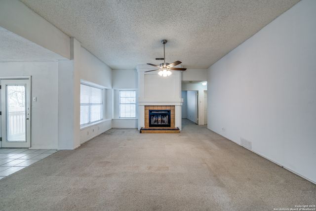 7443 LONGING TRL, San Antonio, TX 78244