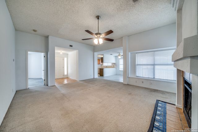 7443 LONGING TRL, San Antonio, TX 78244
