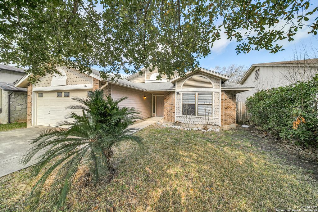 7443 LONGING TRL, San Antonio, TX 78244