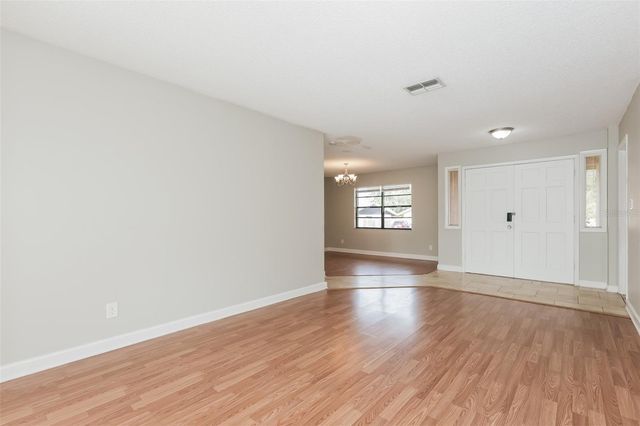 1303 SANDALWOOD DRIVE, Plant City, FL 33563