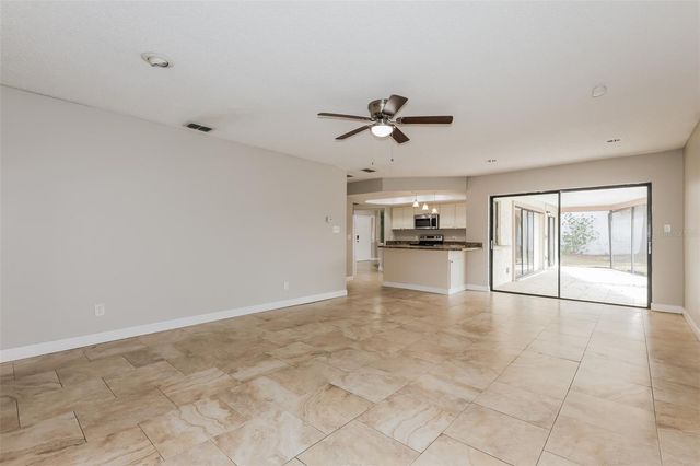 1303 SANDALWOOD DRIVE, Plant City, FL 33563