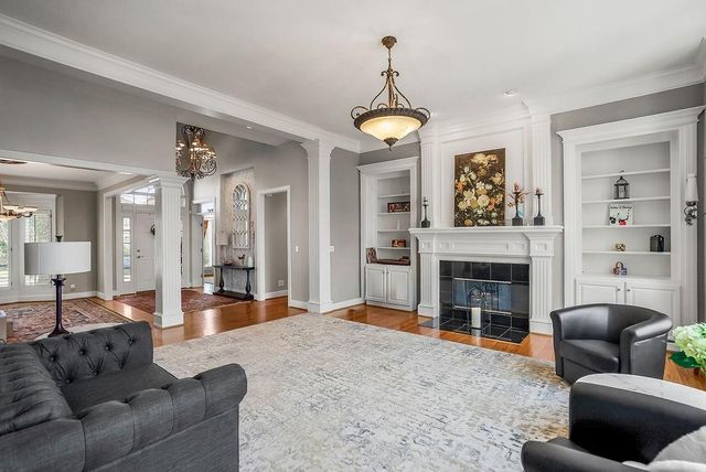 20810 W 94th Street, Lenexa, KS 66220