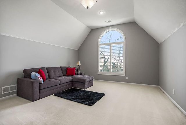 20810 W 94th Street, Lenexa, KS 66220