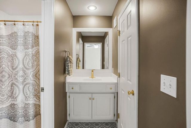 20810 W 94th Street, Lenexa, KS 66220