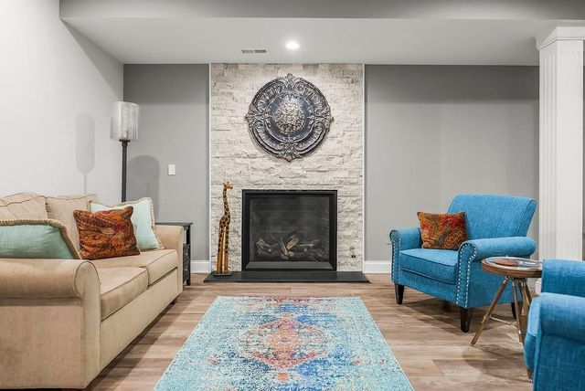 20810 W 94th Street, Lenexa, KS 66220