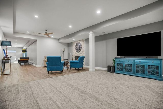 20810 W 94th Street, Lenexa, KS 66220