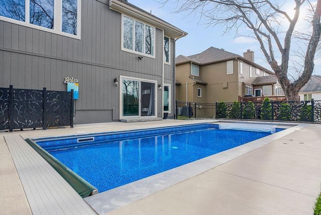 20810 W 94th Street, Lenexa, KS 66220