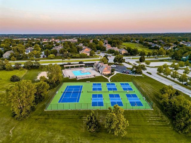 20810 W 94th Street, Lenexa, KS 66220