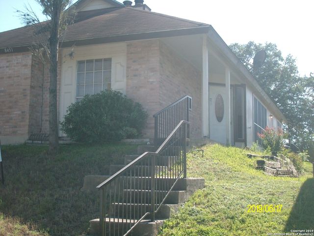 8451 Cranberry Hl Unit 2, San Antonio, TX 78254