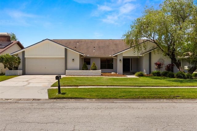 14164 FENNSBURY DRIVE, Tampa, FL 33624