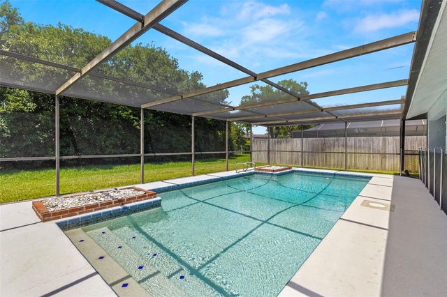 14164 FENNSBURY DRIVE, Tampa, FL 33624