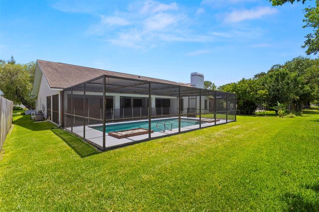 14164 FENNSBURY DRIVE, Tampa, FL 33624