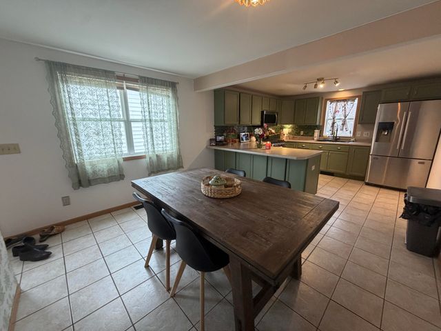 17710 Holtz Road, Lowell, IN 46356