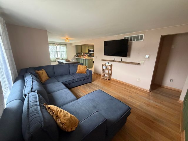 17710 Holtz Road, Lowell, IN 46356