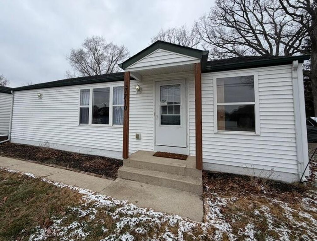 17710 Holtz Road, Lowell, IN 46356