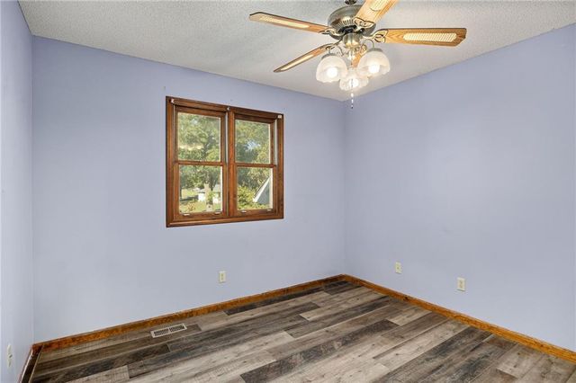 1003 Adam Drive, Chillicothe, MO 64601