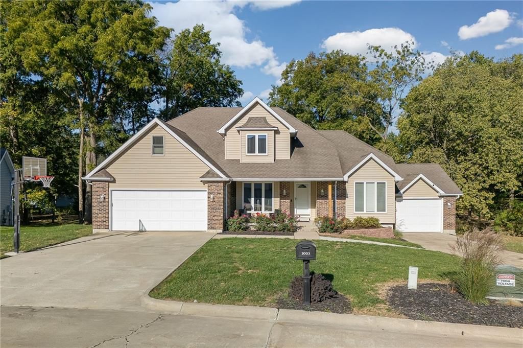 1003 Adam Drive, Chillicothe, MO 64601
