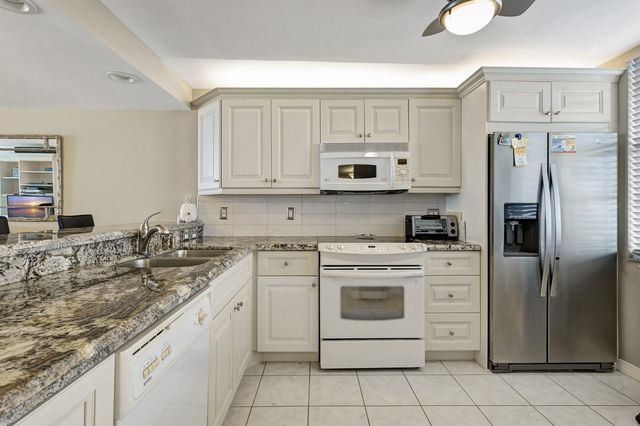 840 Ocean Drive 806, Juno Beach, FL 33408
