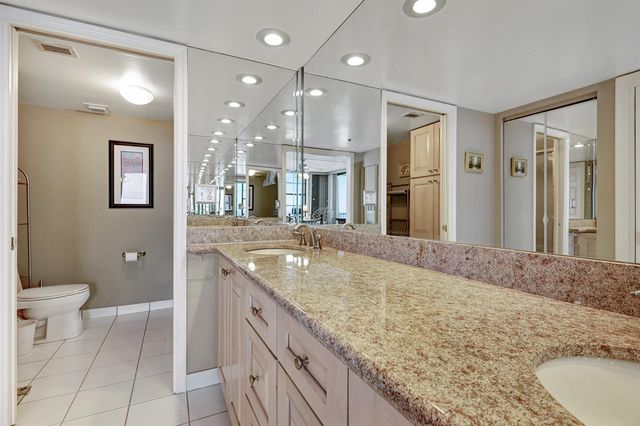 840 Ocean Drive 806, Juno Beach, FL 33408