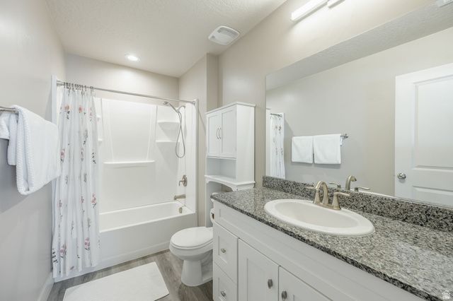 1356 N 250 W, Sunset, UT 84015