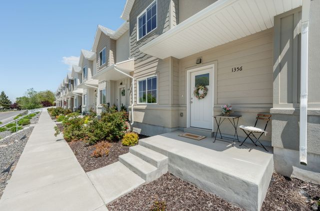 1356 N 250 W, Sunset, UT 84015