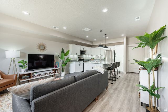 1356 N 250 W, Sunset, UT 84015