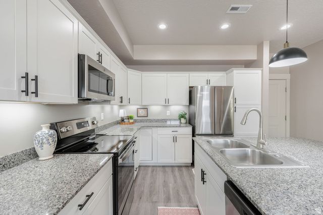 1356 N 250 W, Sunset, UT 84015