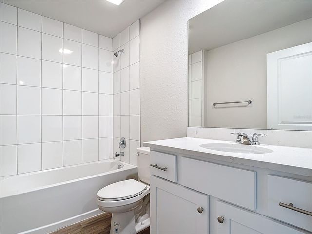 1201 SE 24TH AVENUE, Cape Coral, FL 33990